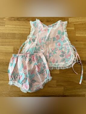 Vintage Floral Lace-Trim Pink & Mint Two-Piece Set